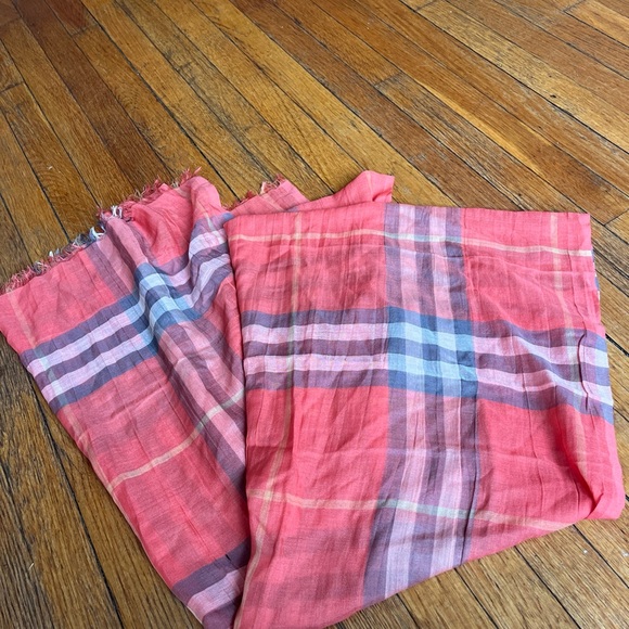 BURBERRY Giant Check Wool & Silk Gauze Pink Scarf 220x70 cm Made in Italy - Picture 1 of 6